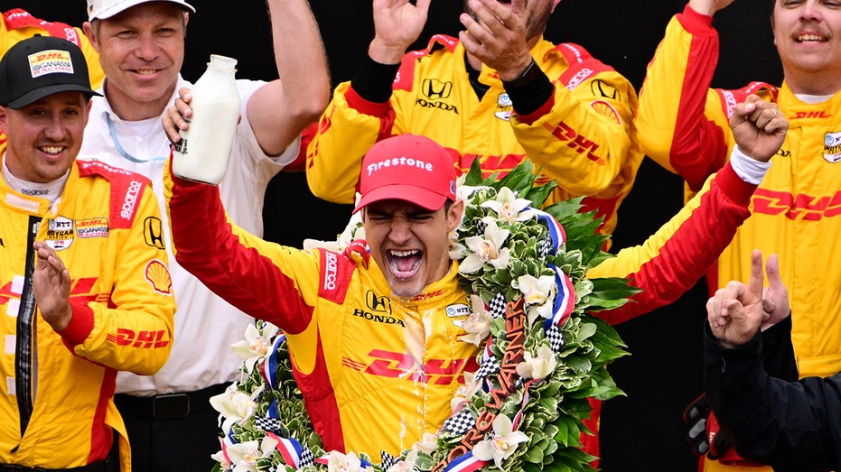 Alex Palou clinches fourth straight IndyCar title and fifth overall in doubleheader at Milwaukee Mile