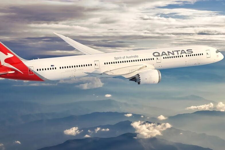Byron Bay, Gold Coast, Hamilton Island, and Kangaroo Island Headline Qantasâ€™ Record Domestic Tourism Sale