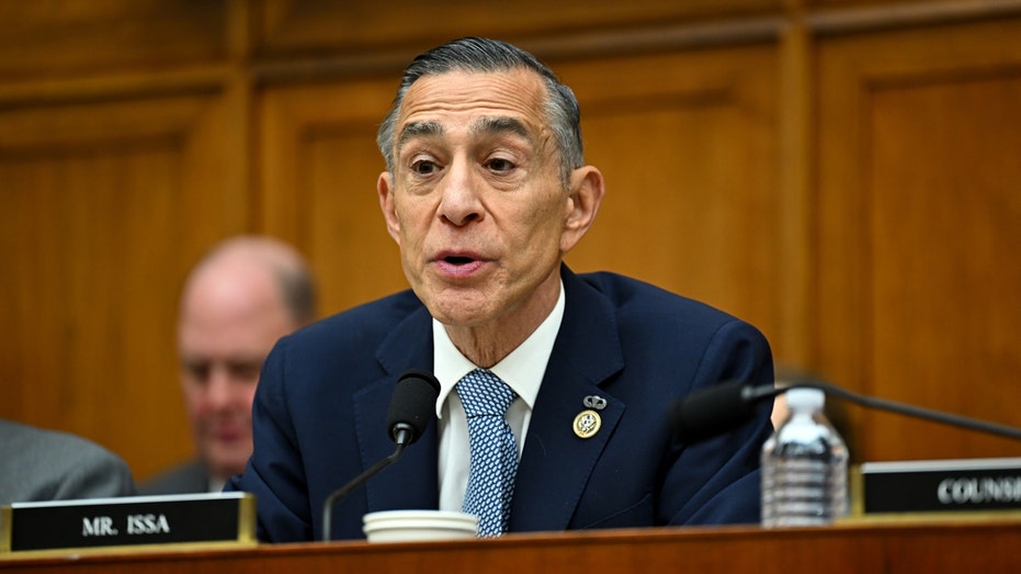 California Rep Darrell Issa to retire, endorses Jim Desmond to succeed him