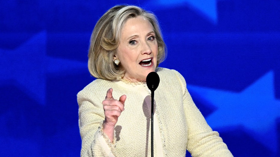 Clinton's eyebrow-raising socialism take sparks brutal mockery: 'Definition of insanity'