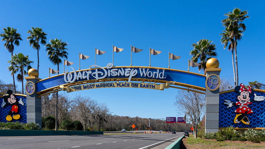 Disney shuts down widely used free parking hack as spring crowds surge