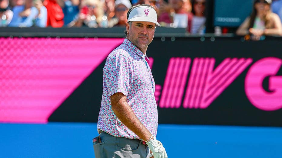 Frustrated Bubba Watson confronts unruly fan at LIV Golf Indianapolis in intense scene