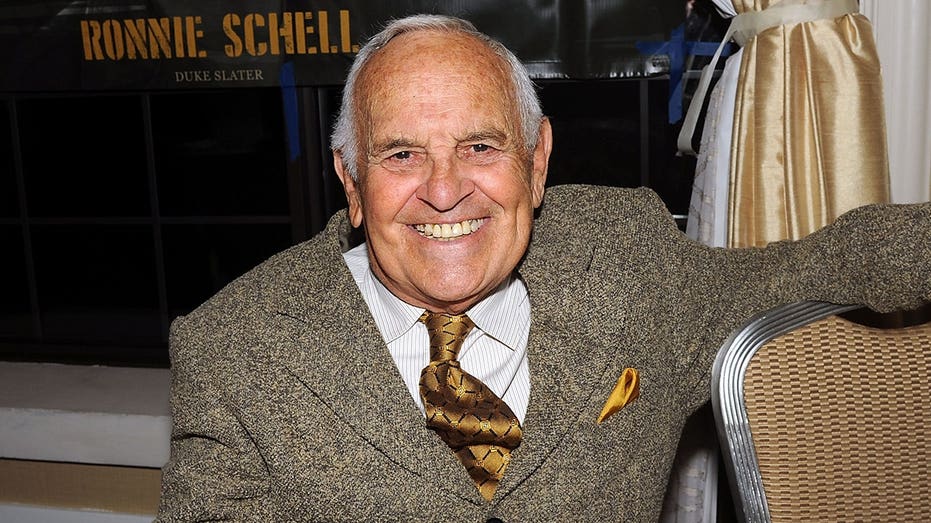 'Gomer Pyle: USMC' star Ronnie Schell dead at 94 after decades-long career