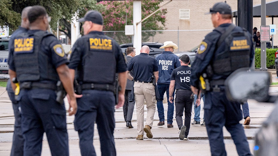 Heroic ICE officers, staff member open up on growing dangers: 'Am I going to die?'