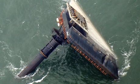 Investigation into Louisiana boat capsizing highlights how locator beacons could save lives