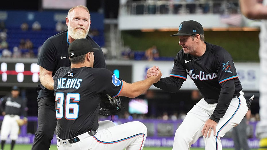 Marlins' Matt Mervis suffers brutal hit in the groin after missed play