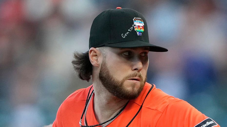 MLB commissioner tells Sen. Hawley Giants players won't be disciplined over Bible verses on Pride Night hats