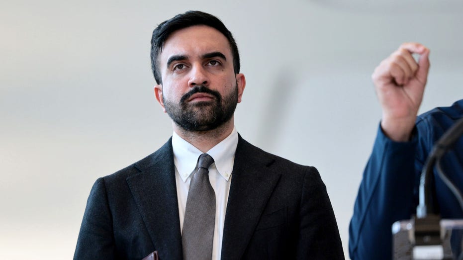 Parents in Bronx neighborhood plead for NYPD guard as Mamdani cuts cops, halts hires: 'Horrible situation'