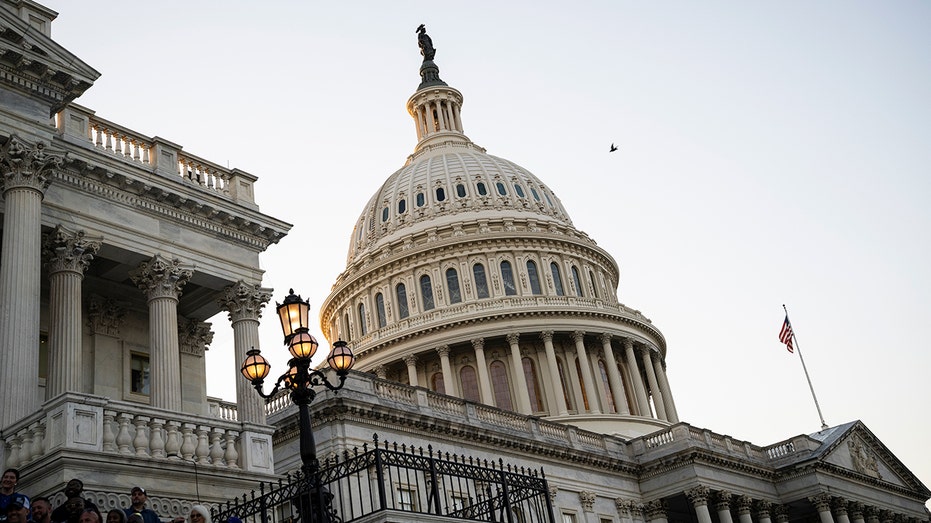 Reporter's Notebook: Democrats say they can still flip the House despite GOP redistricting gains in the South