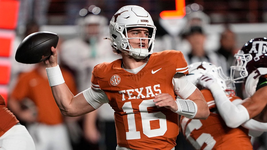 SEC, Big Ten are dominating college football thanks to massive advantages over other conferences