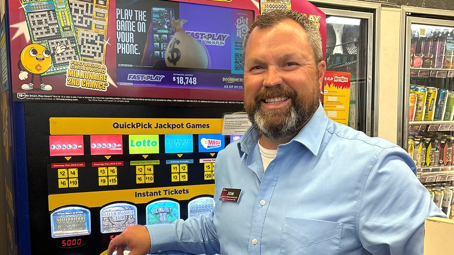 Small town buzzing over identity of its $1B Powerball winner: 'Like a murder mystery'