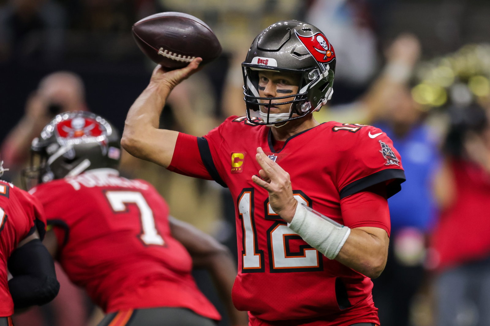 Tampa Bay Buccaneers QB Tom Brady criticizes NFL's 17-game season: 'I think it's pointless' - USA TODAY