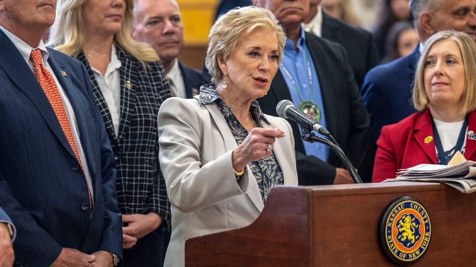 Trump admin drops hammer on 'ghost students,' claws back $1B from alleged loan scammers