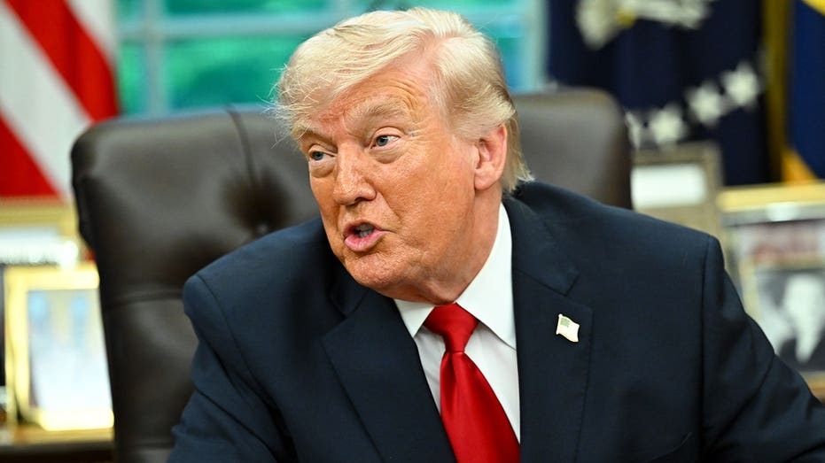 Trump jokes he'd look '20 pounds heavier' in a bulletproof vest, says he doesn't think about threats