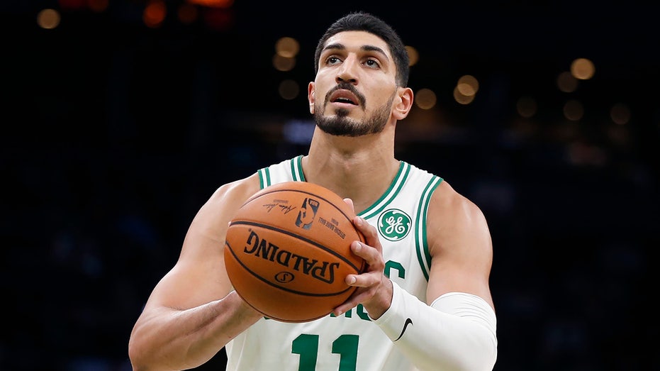 Trump's China thaw leaves Taiwan decision looming as ex-NBA star warns island holds key to US AI race