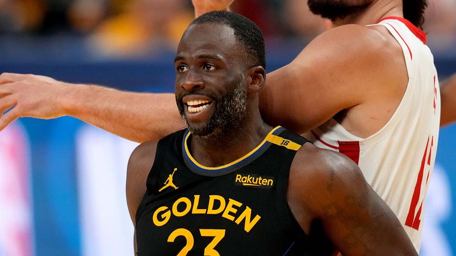 Warriors' Draymond Green appears to whack Jalen Green's head during playoff loss to Rockets