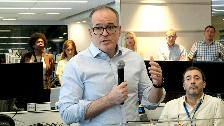 Washington Post top editor admits morale issues plagued paper long before brutal layoffs