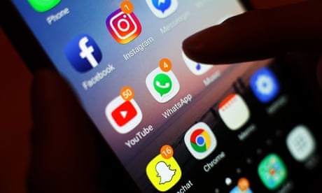 WhatsApp could disappear from UK over privacy concerns, ministers told